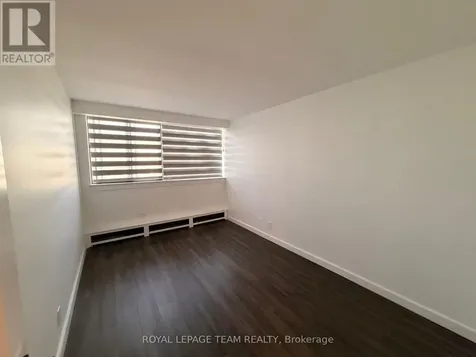 515 St Laurent Boulevard Ottawa ON K1K 3X5