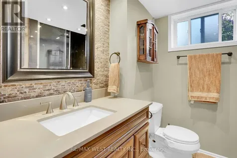 23 Mckibbon Avenue Amaranth ON L9W 5M2