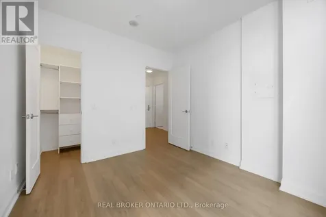 56 Annie Craig Drive Toronto (mimico) ON M8V 0C5