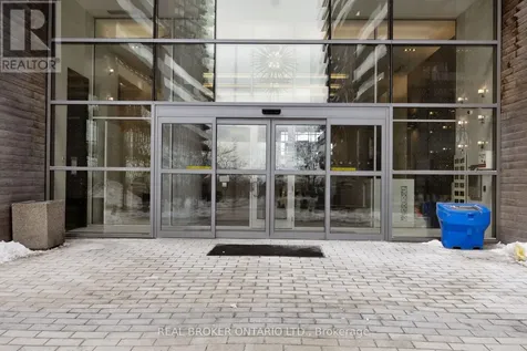 56 Annie Craig Drive Toronto (mimico) ON M8V 0C5