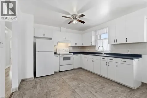 379 Southworth Street South Welland ON L3B 2A1