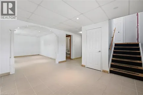 379 Southworth Street South Welland ON L3B 2A1