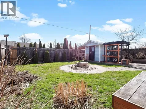 379 Southworth Street South Welland ON L3B 2A1