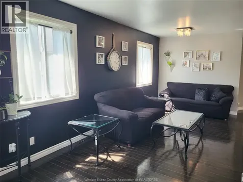2324 Lamont Street Windsor ON N9E 4X3