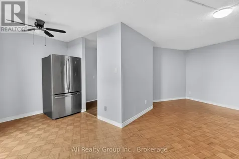 2020 Jasmine Crescent Ottawa ON K1J 8K5