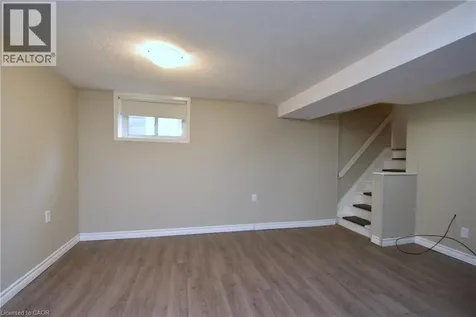 278 Huxley Avenue South Hamilton ON L8K 2R4