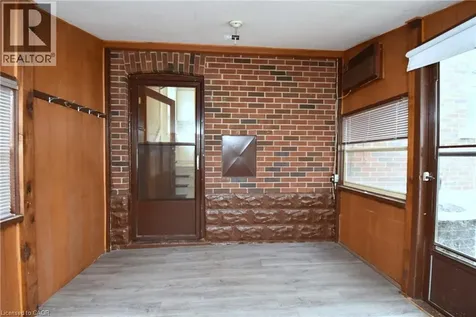 278 Huxley Avenue South Hamilton ON L8K 2R4
