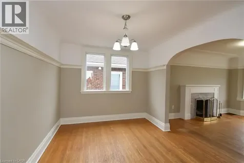 278 Huxley Avenue South Hamilton ON L8K 2R4