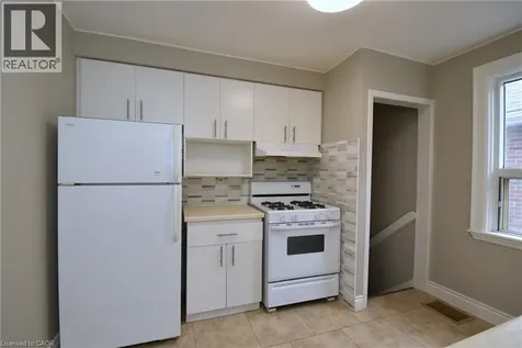 278 Huxley Avenue South Hamilton ON L8K 2R4