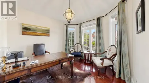 58 Emerald Hts Drive West Whitchurch-stouffville ON L4A 0C8