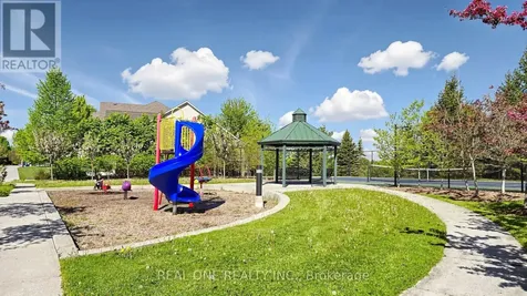58 Emerald Hts Drive West Whitchurch-stouffville ON L4A 0C8