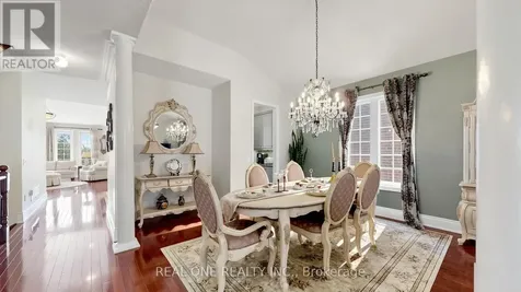 58 Emerald Hts Drive West Whitchurch-stouffville ON L4A 0C8