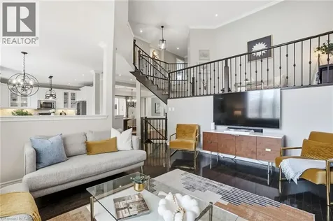 2461 Whistling Springs Crescent Oakville ON L6M 5G4