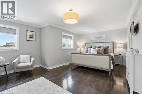 2461 Whistling Springs Crescent Oakville ON L6M 5G4