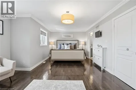 2461 Whistling Springs Crescent Oakville ON L6M 5G4