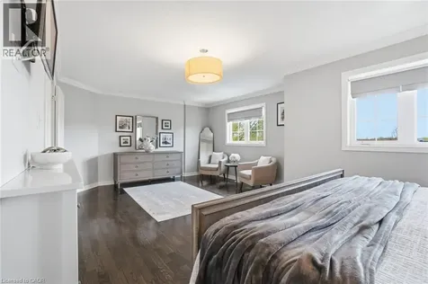 2461 Whistling Springs Crescent Oakville ON L6M 5G4