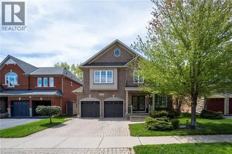 2461 Whistling Springs Crescent Oakville ON L6M 5G4