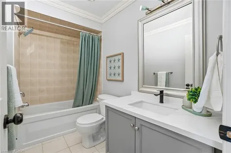2461 Whistling Springs Crescent Oakville ON L6M 5G4