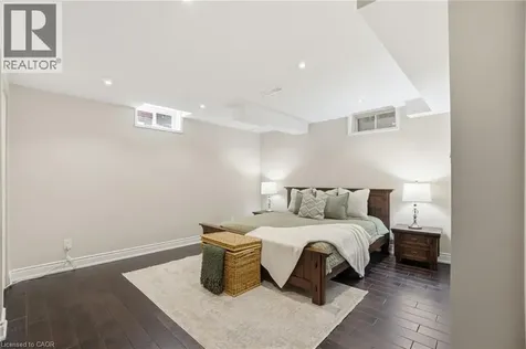 2461 Whistling Springs Crescent Oakville ON L6M 5G4