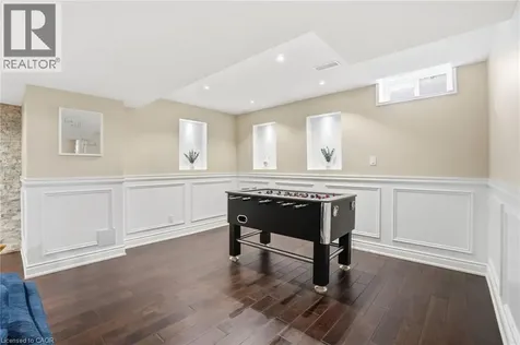 2461 Whistling Springs Crescent Oakville ON L6M 5G4