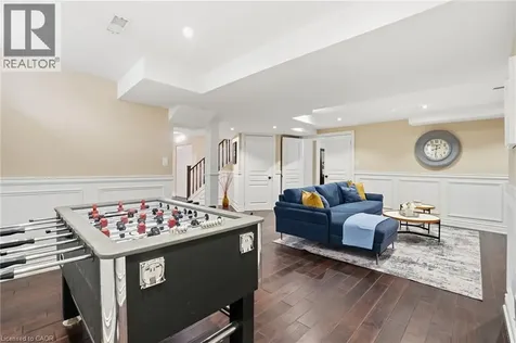 2461 Whistling Springs Crescent Oakville ON L6M 5G4
