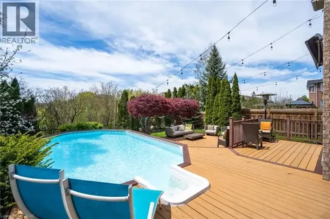 2461 Whistling Springs Crescent Oakville ON L6M 5G4