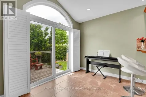 121 Sorento Street Ottawa ON K2J 0B1
