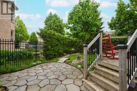 121 Sorento Street Ottawa ON K2J 0B1