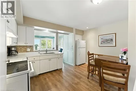 207 Robinson Road Brantford ON N3T 5L7