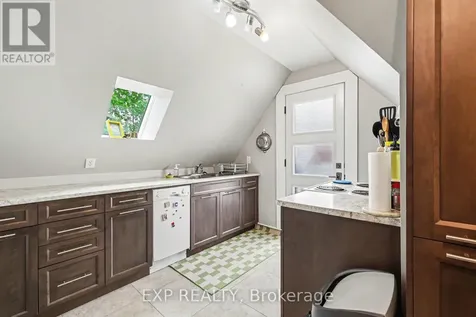 559 Parkdale Avenue Ottawa ON K1Y 1H9