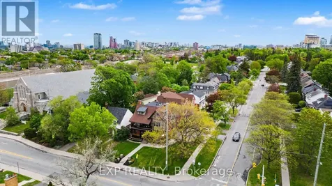559 Parkdale Avenue Ottawa ON K1Y 1H9