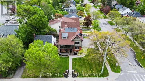 559 Parkdale Avenue Ottawa ON K1Y 1H9