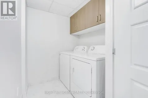 554 Labrador Crescent Ottawa ON K1T 0R4