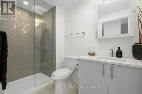340 Queen Street Ottawa ON K1R 0G1