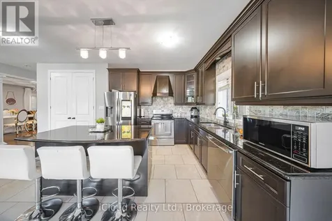 795 Robert Ferrie Drive Kitchener ON N2R 0B9