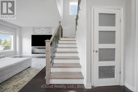 795 Robert Ferrie Drive Kitchener ON N2R 0B9