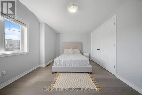 795 Robert Ferrie Drive Kitchener ON N2R 0B9