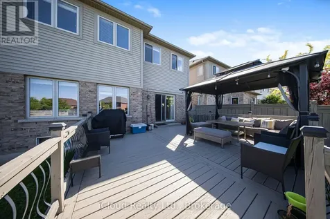 795 Robert Ferrie Drive Kitchener ON N2R 0B9