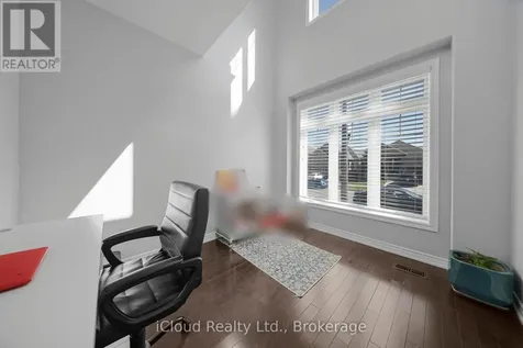795 Robert Ferrie Drive Kitchener ON N2R 0B9