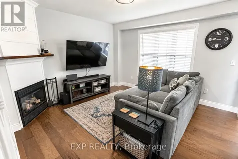 24 Lovell Crescent Brantford ON N3T 6P3