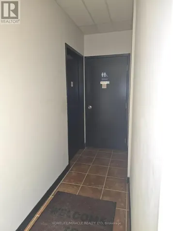 18 Market Street Brantford ON N3T 2Z5