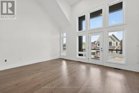 5 Garriock Hall Avenue King (king City) ON L7B 1K5