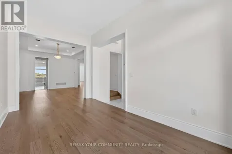 5 Garriock Hall Avenue King (king City) ON L7B 1K5