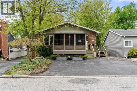 145 Langtry Street Essex ON N8M 1H1