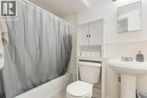 145 Langtry Street Essex ON N8M 1H1