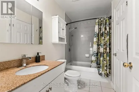106 Blackdome Crescent Ottawa ON K2T 1B1