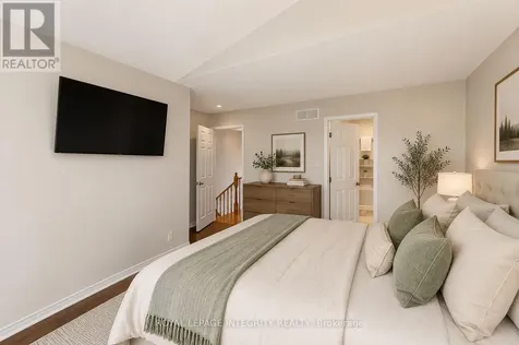 106 Blackdome Crescent Ottawa ON K2T 1B1