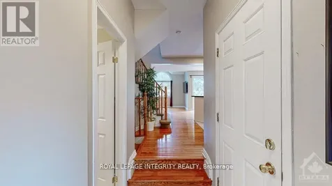 106 Blackdome Crescent Ottawa ON K2T 1B1