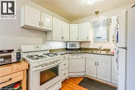 172 Markland Street Hamilton ON L8P 2K5