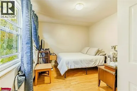 172 Markland Street Hamilton ON L8P 2K5